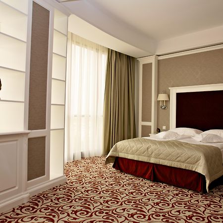 Hotel Bellaria Iasi Room photo